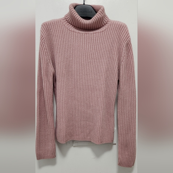 3 pcs for $15 bundle. Fairweather winter top, Blk, M and Pink, L - Picture 5 of 7